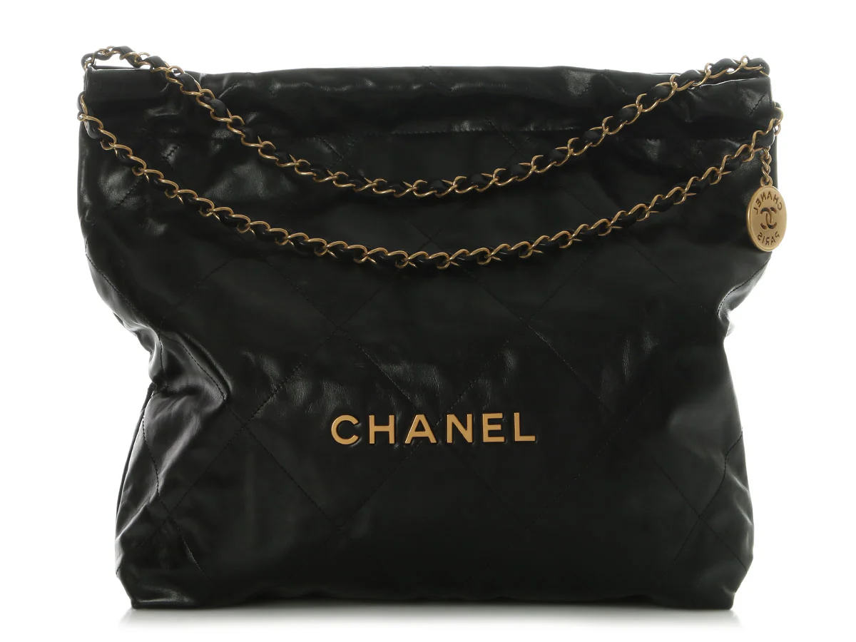 Chanel Black Quilted Shiny Calfskin 22