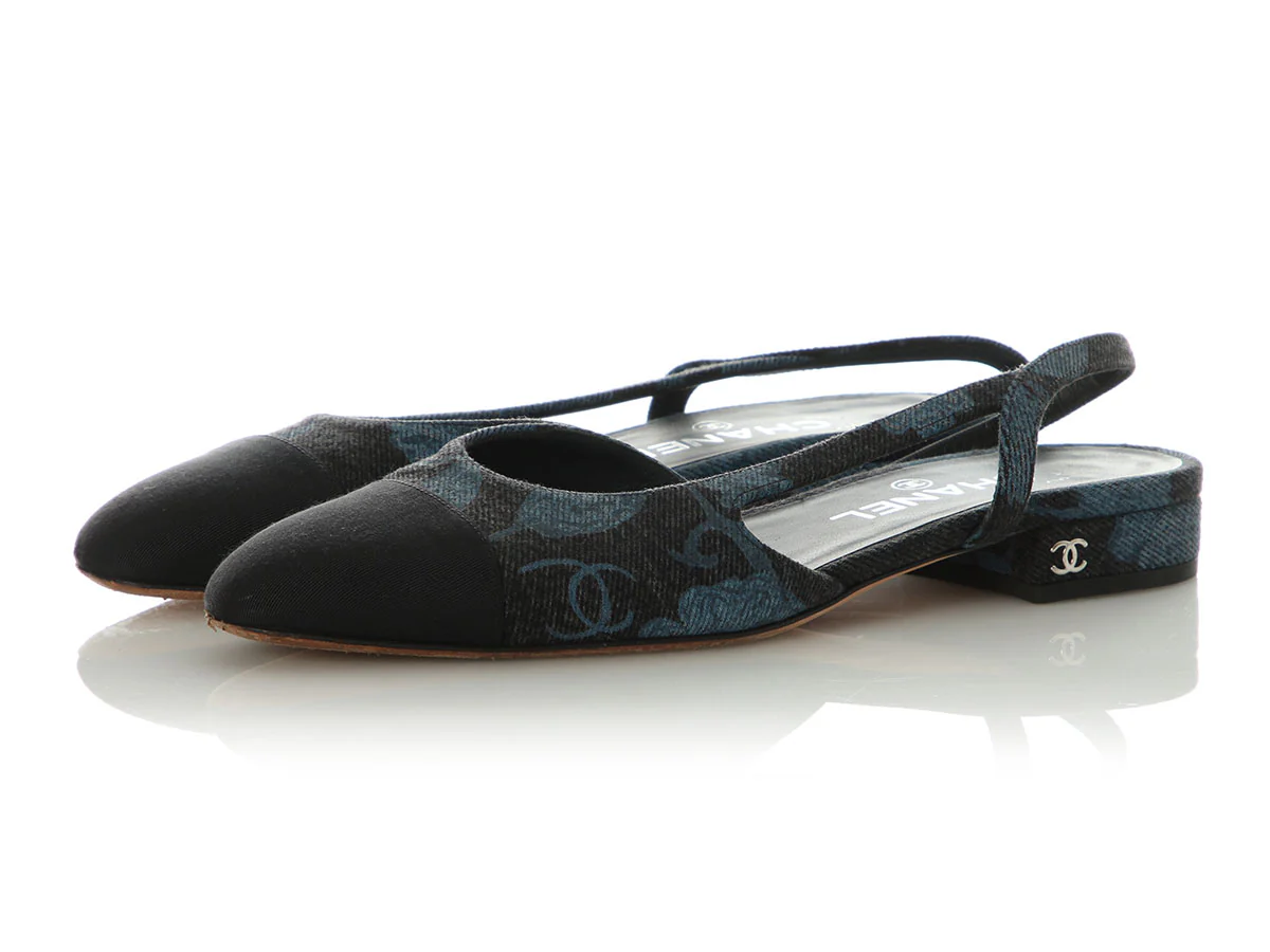 Chanel Blue Floral Denim Slingbacks - Image 3