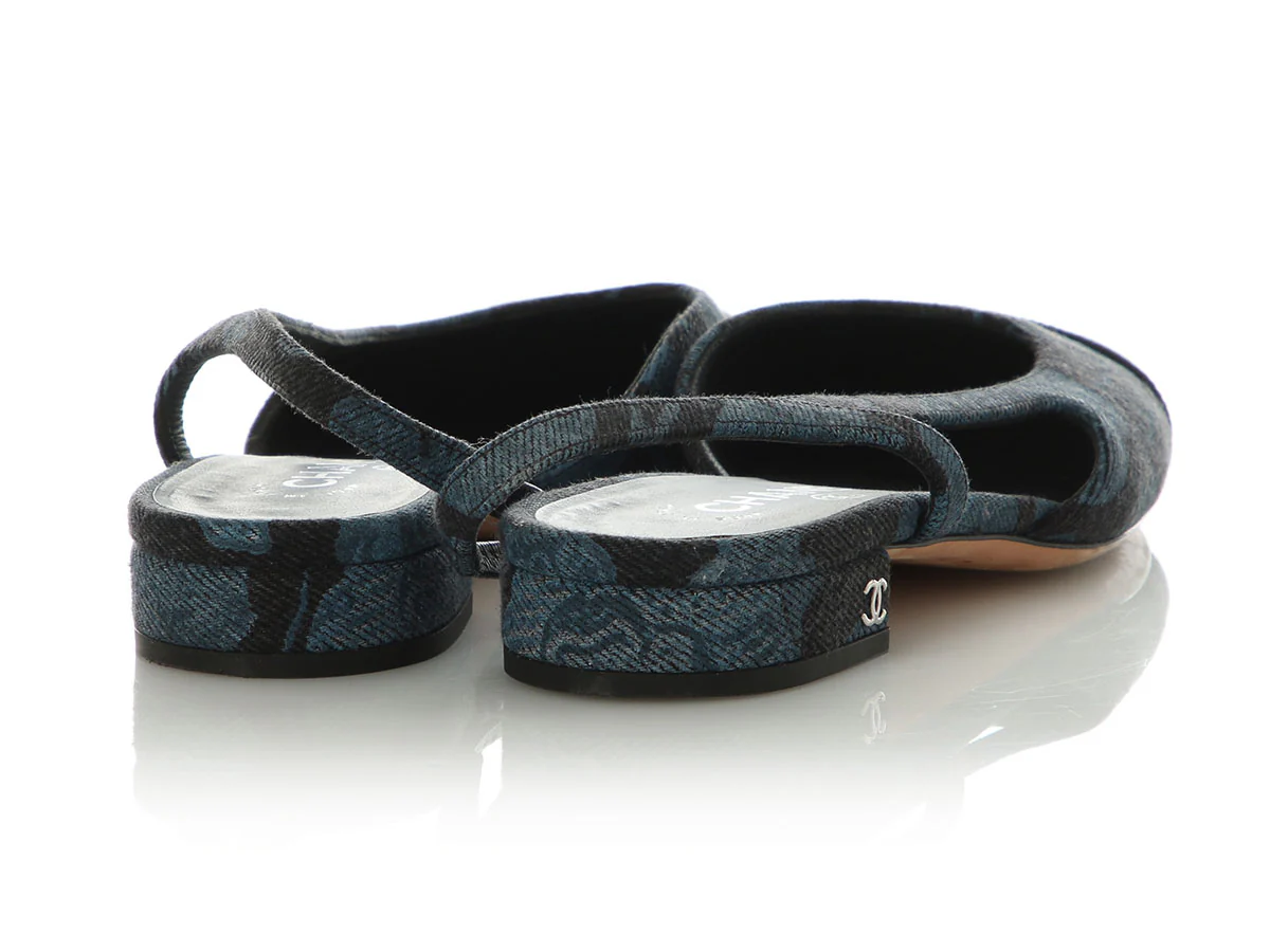 Chanel Blue Floral Denim Slingbacks - Image 4