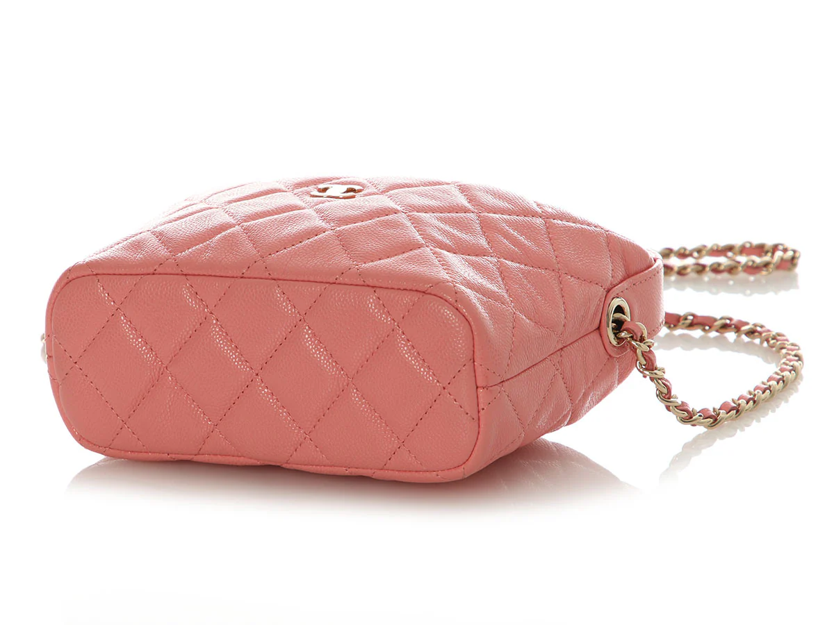 Chanel Small Pink Quilted Caviar Hobo Clutch - Image 7