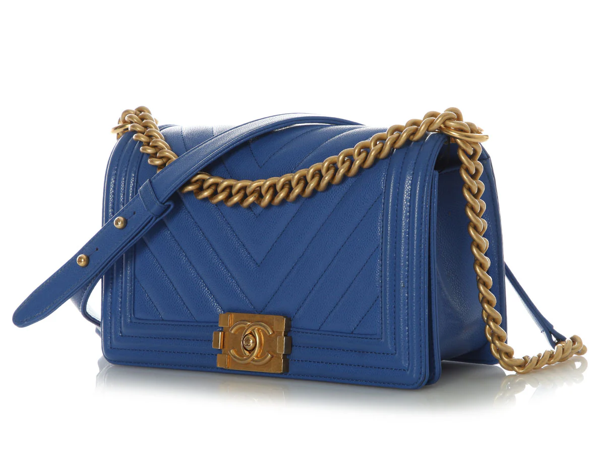 Chanel Old Medium Cobalt Blue Chevron-Quilted Caviar Boy Bag - Image 4