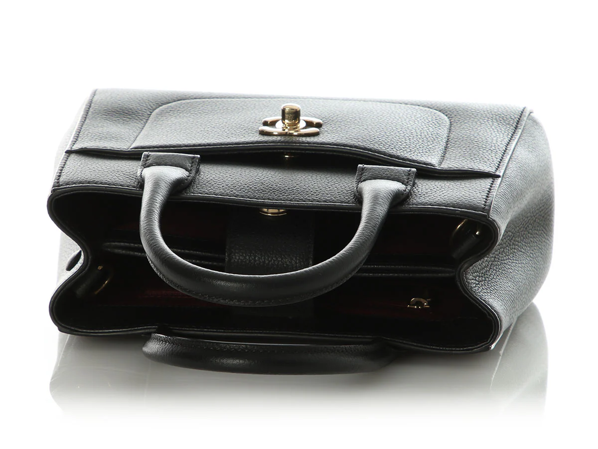 Chanel Small Black Caviar Top Handle Bag - Image 7