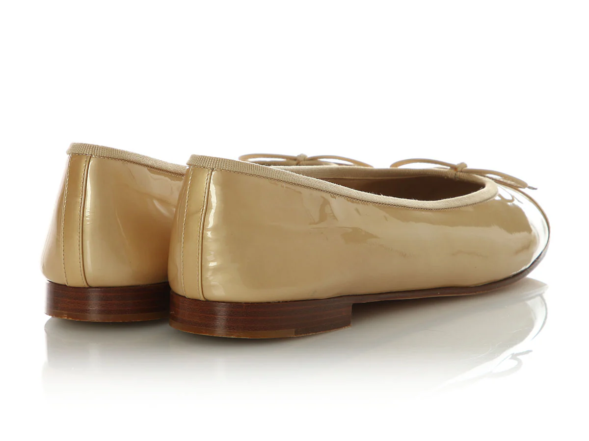 Chanel Gold Patent Ballet Flats - Image 4