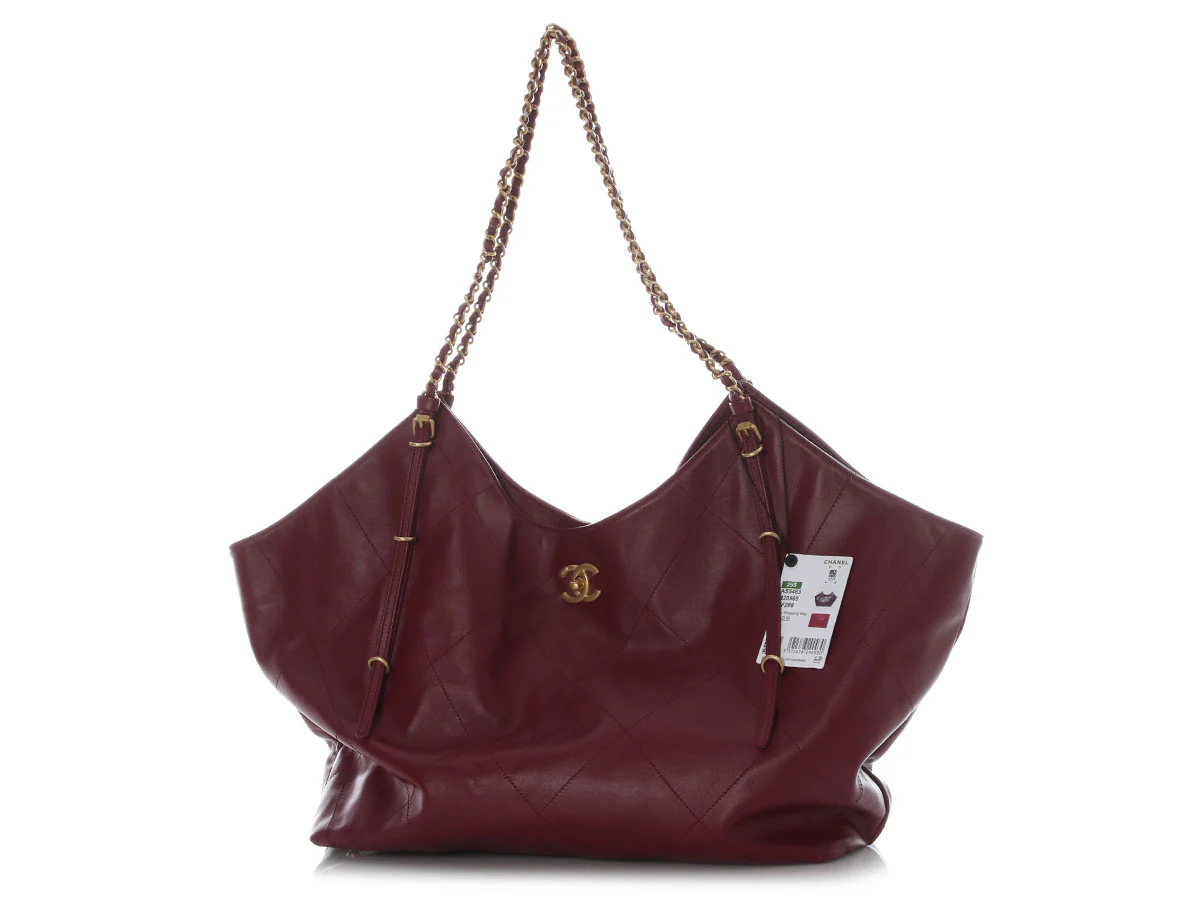 Chanel Maxi Burgundy Quilted Calfskin Shopping Bag - Image 3