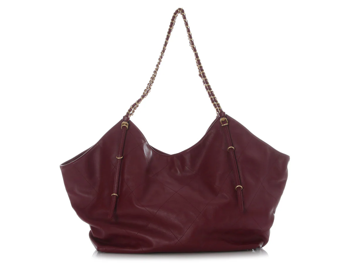 Chanel Maxi Burgundy Quilted Calfskin Shopping Bag - Image 5
