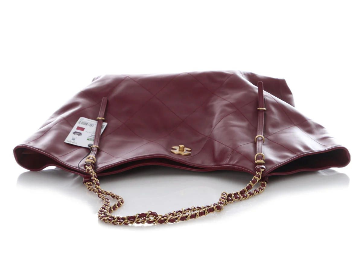 Chanel Maxi Burgundy Quilted Calfskin Shopping Bag - Image 8