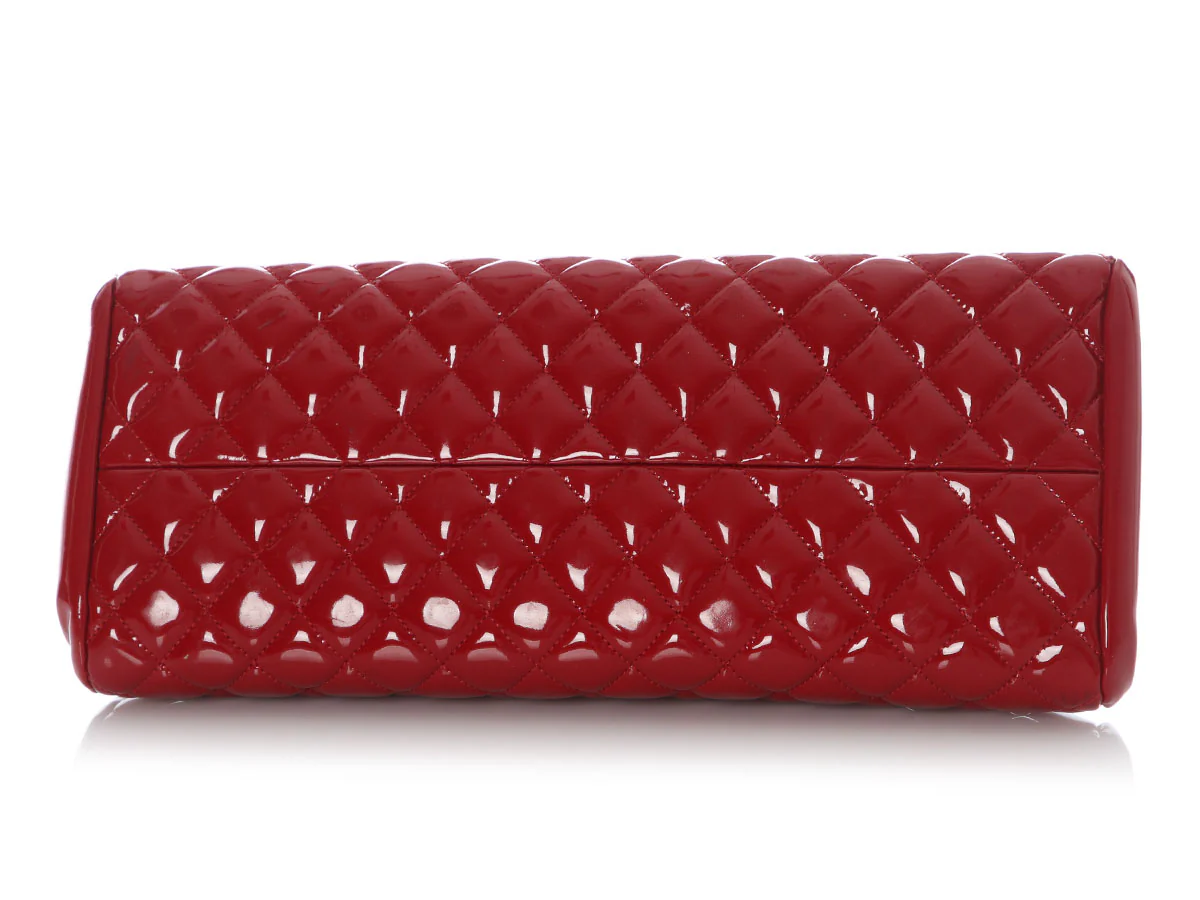 Chanel Red Quilted Patent Just Mademoiselle Bowler - Image 6
