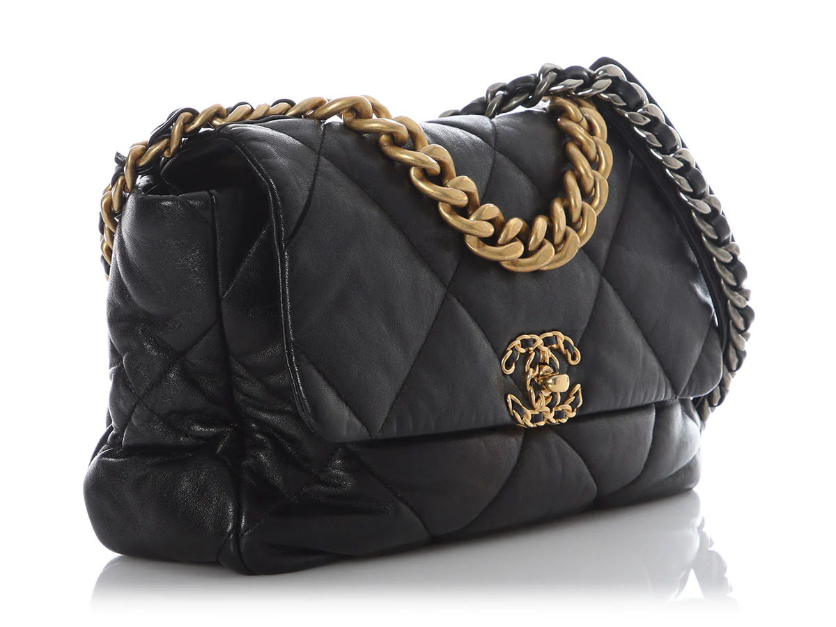 Chanel Medium Black Quilted Lambskin 19 Flap - Image 5