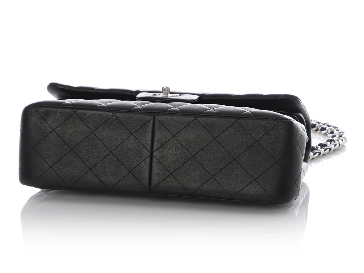 Chanel Jumbo Black Quilted Lambskin Classic Double Flap - Image 7