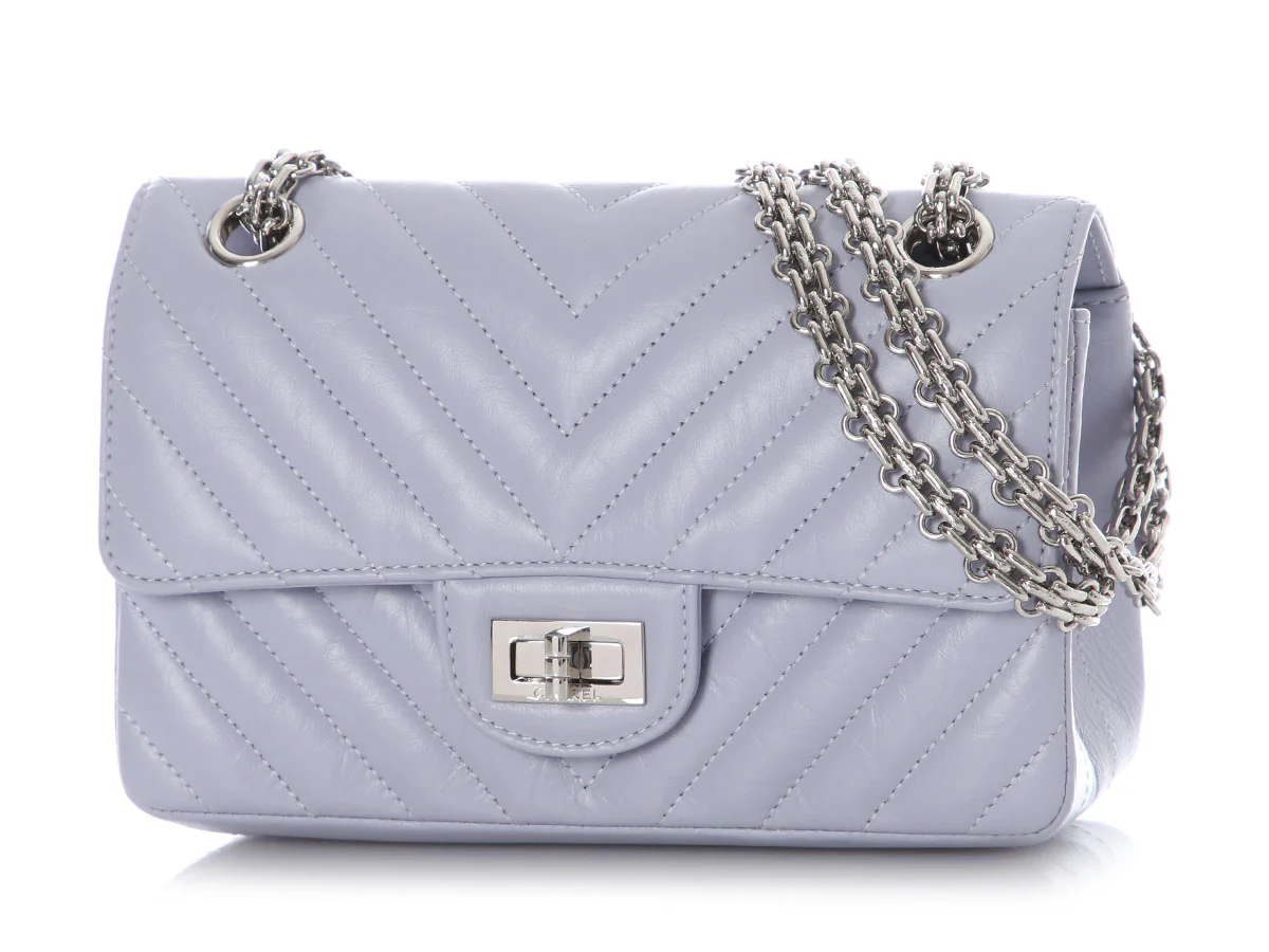 Chanel Mini Lilac Chevron-Quilted Aged Calfskin Reissue - Image 3