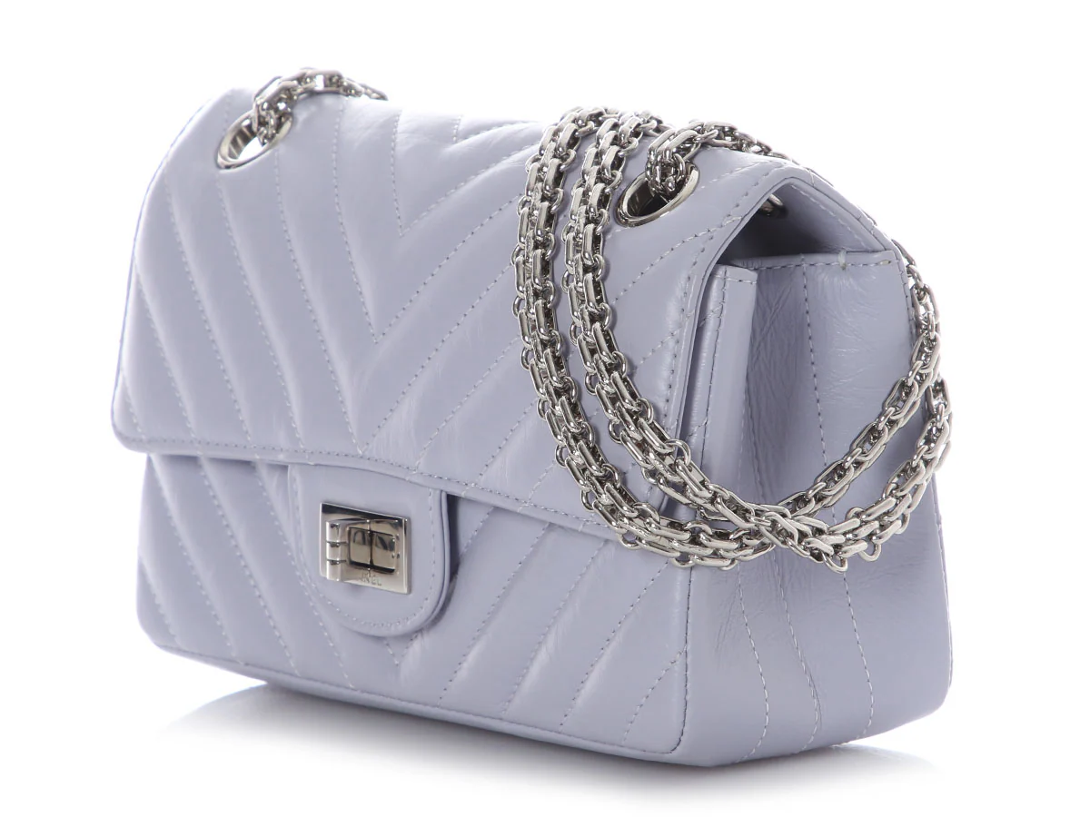 Chanel Mini Lilac Chevron-Quilted Aged Calfskin Reissue - Image 4
