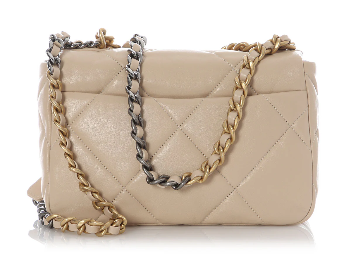 Chanel Small Beige Quilted Calfskin 19 Flap - Image 5