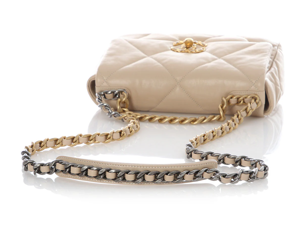 Chanel Small Beige Quilted Calfskin 19 Flap - Image 8