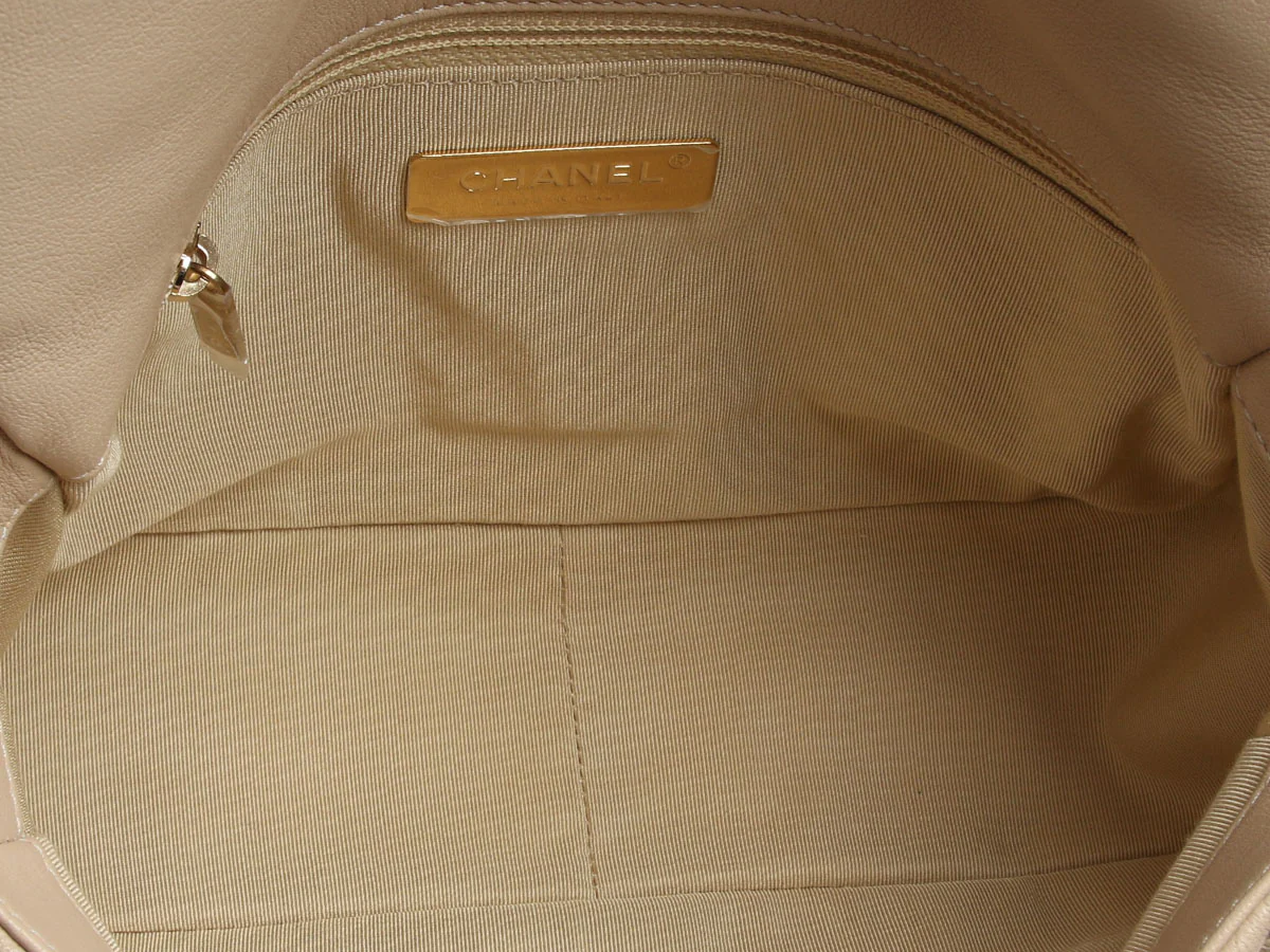 Chanel Small Beige Quilted Calfskin 19 Flap - Image 9