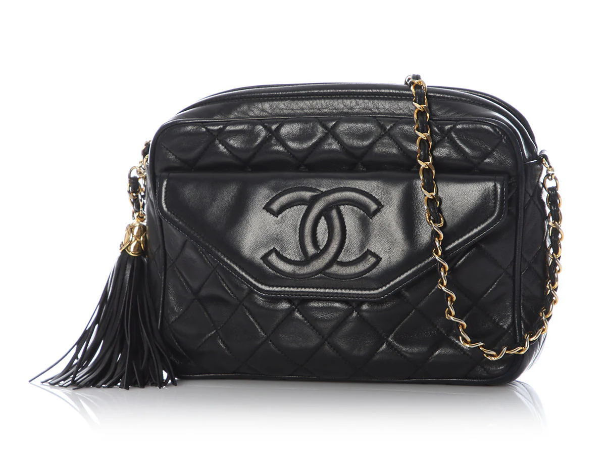 Chanel Vintage Black Quilted Lambskin Tassel Camera Bag - Image 2