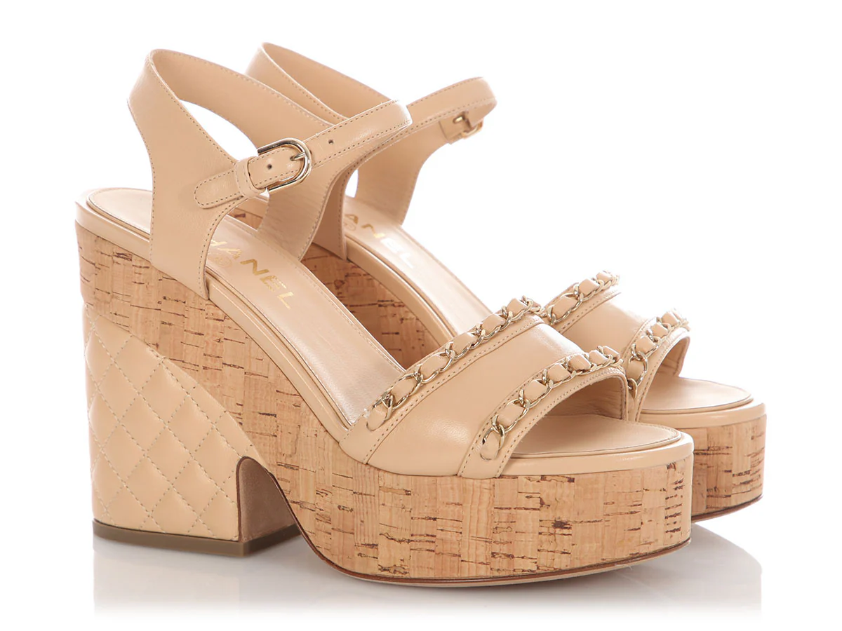 Chanel Beige Lambskin and Chain Cork Platform Sandals - Image 5