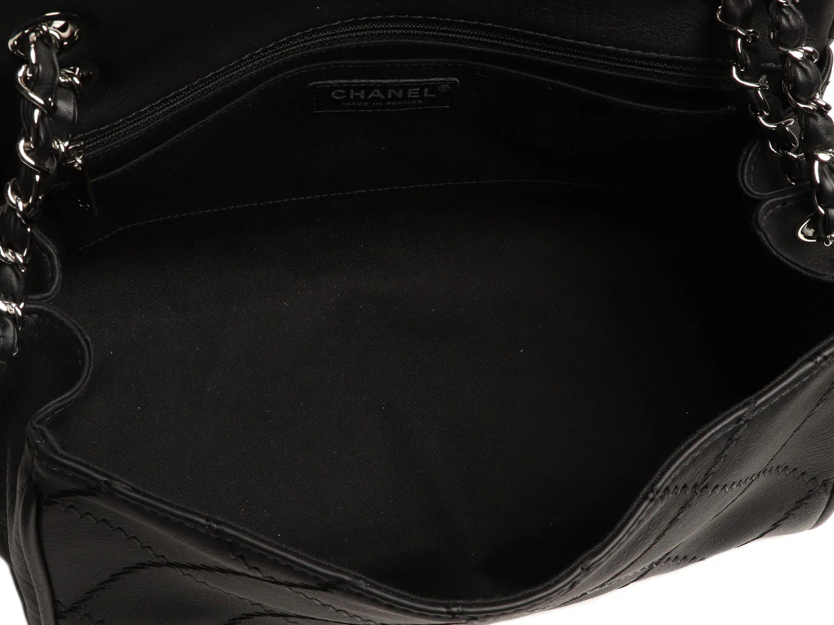 Chanel Black Matte Calfskin Ultimate Stitch Flap - Image 9