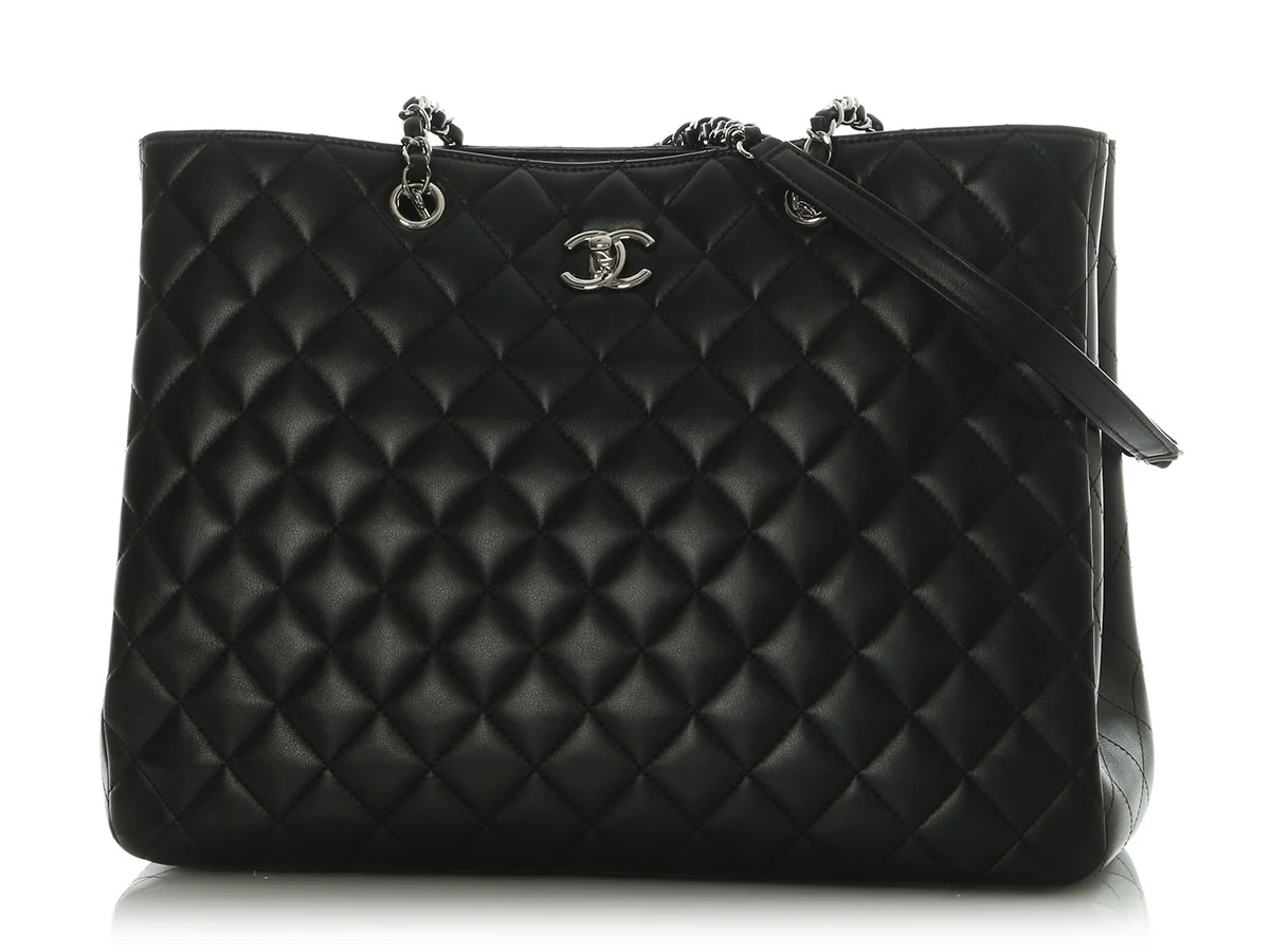 Chanel Black Quilted Lambskin Tote - Image 3