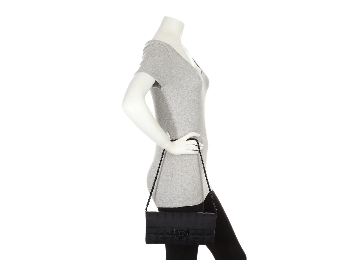Chanel Black Quilted Nylon East/West Travel Ligne Flap - Image 10