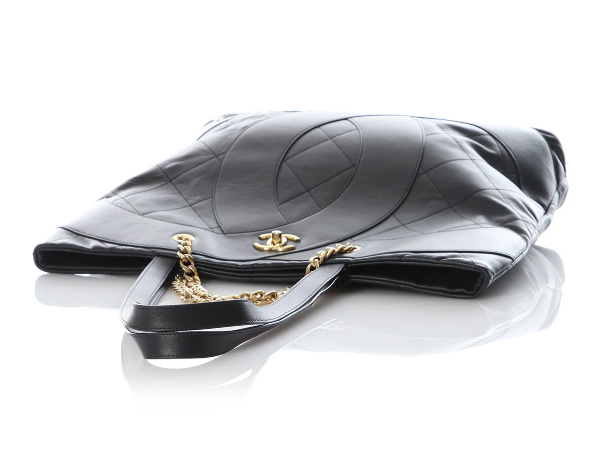 Chanel extra large black Club Monaco tote - Image 8