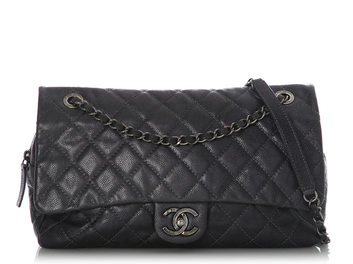 Chanel Jumbo Metallic Gray Quilted Caviar Easy Flow Flap