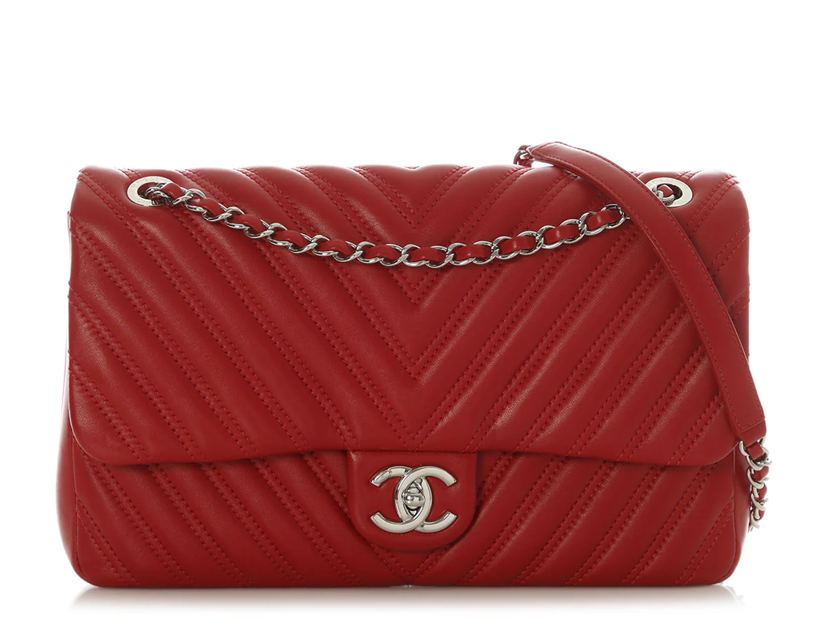Chanel Jumbo Red Chevron-Quilted Lambskin Classic Single Flap