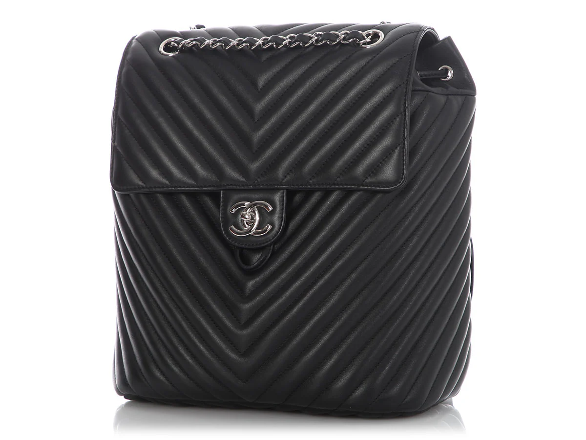 Chanel Large Black Chevron-Quilted Calfskin Urban Spirit Backpack - Image 3