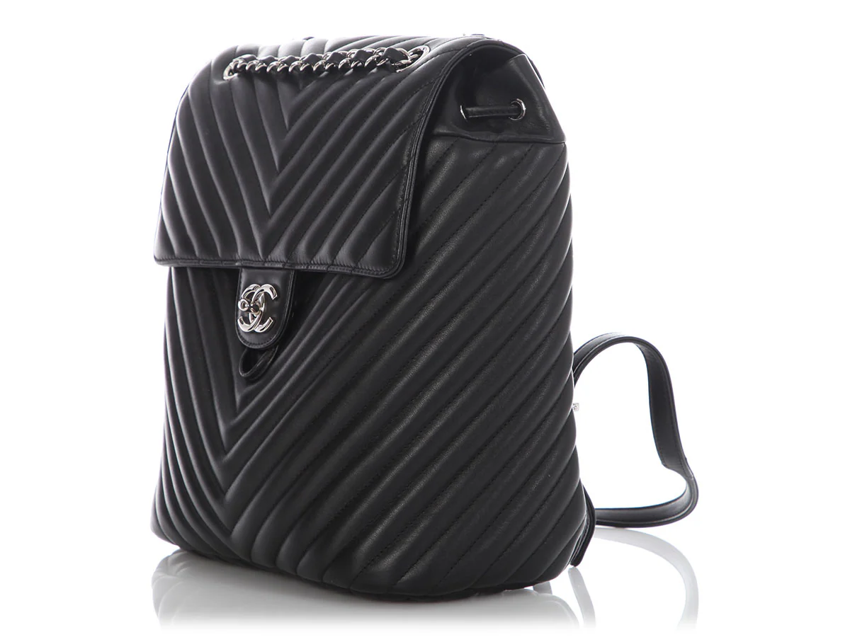 Chanel Large Black Chevron-Quilted Calfskin Urban Spirit Backpack - Image 4