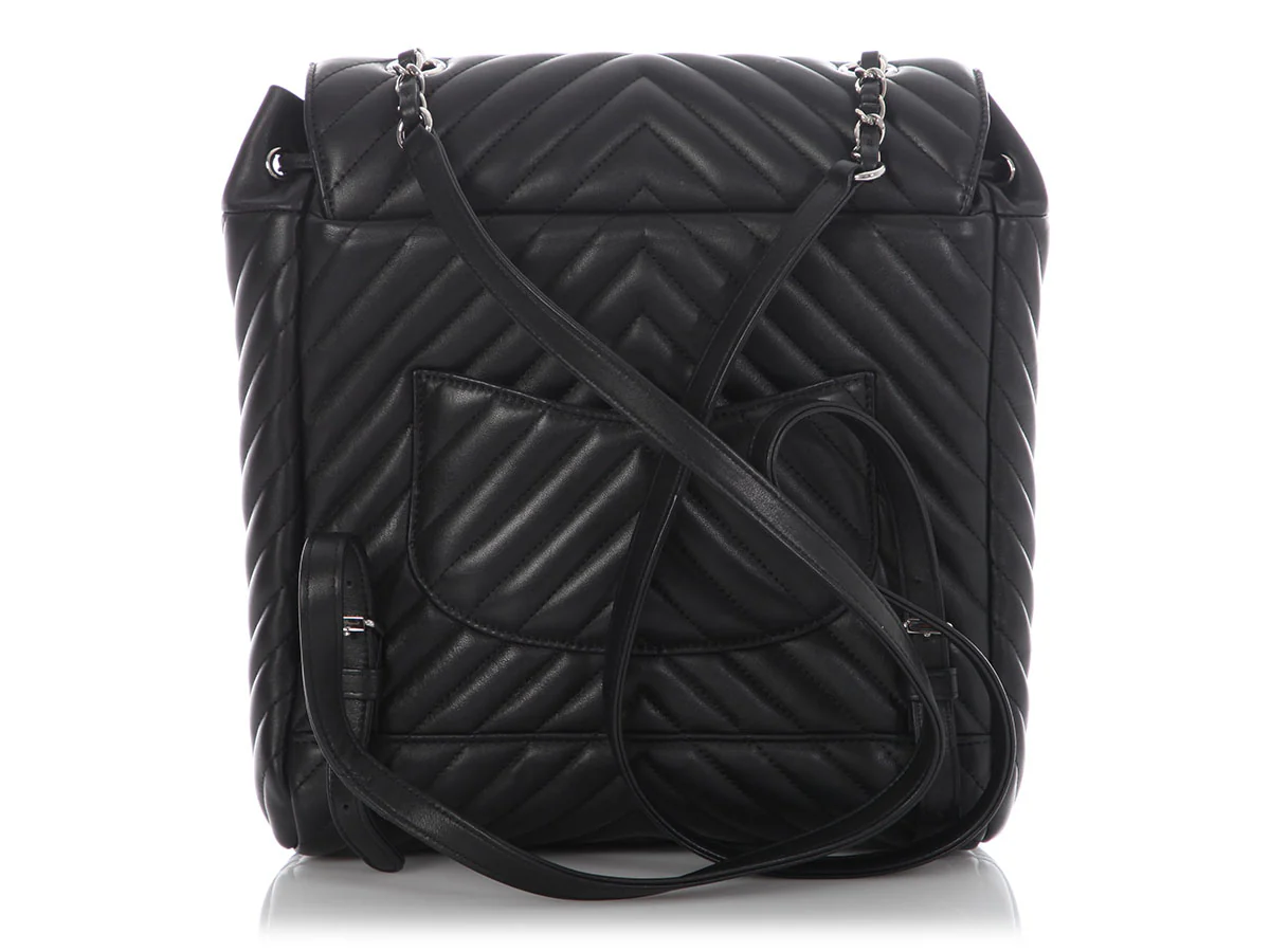 Chanel Large Black Chevron-Quilted Calfskin Urban Spirit Backpack - Image 5