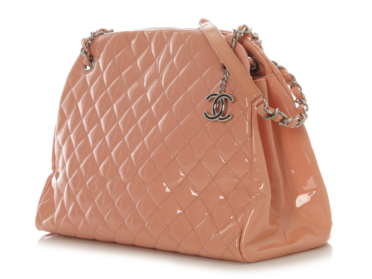 Chanel Large Pink Quilted Patent Mademoiselle Bowling Bag - Image 4
