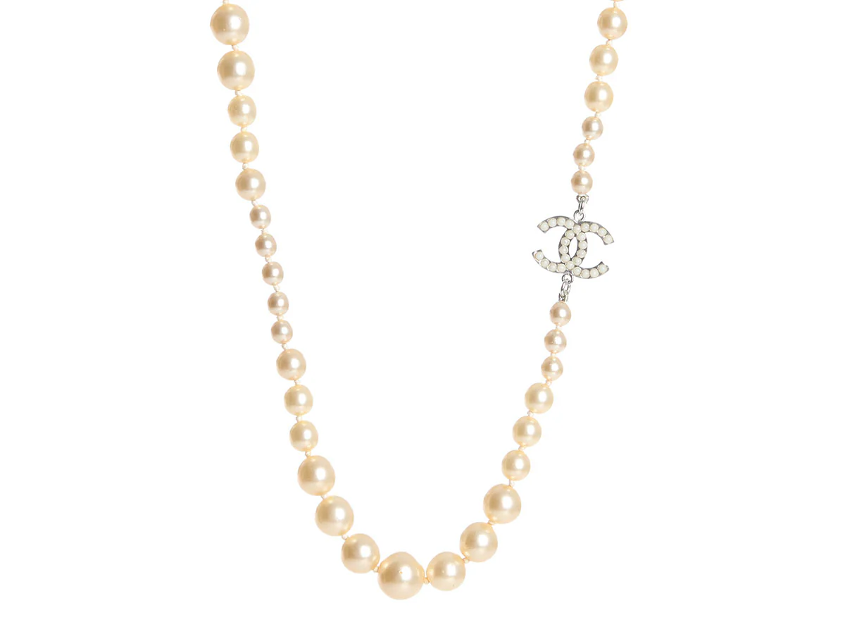 Chanel Long CC Pearl Necklace