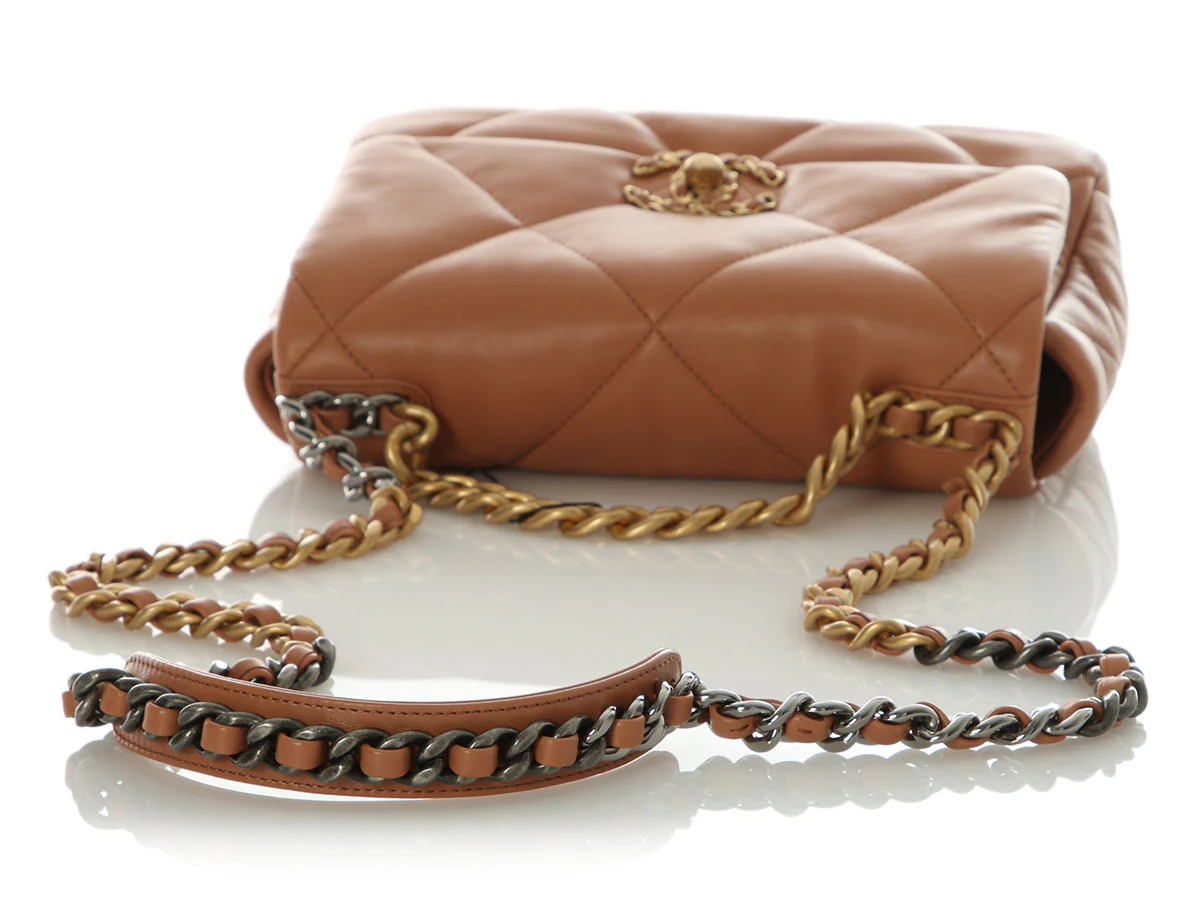 Chanel Medium Brown Quilted Lambskin 19 Flap - Image 8