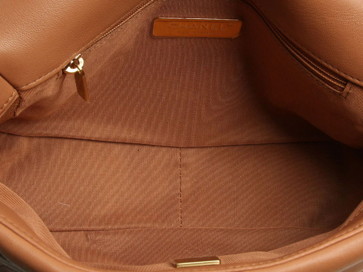 Chanel Medium Brown Quilted Lambskin 19 Flap - Image 9