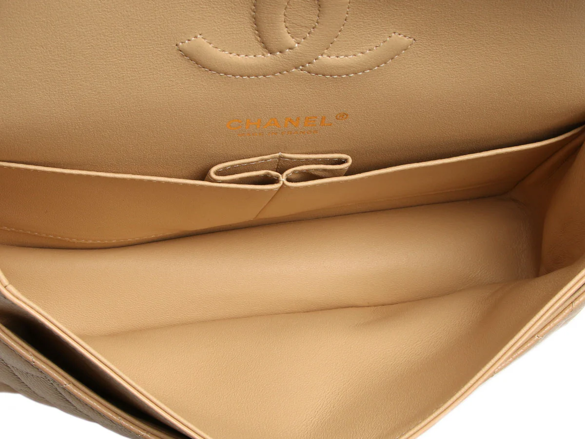 Chanel Medium/Large Beige Clair Quilted Caviar Classic Double Flap - Image 9