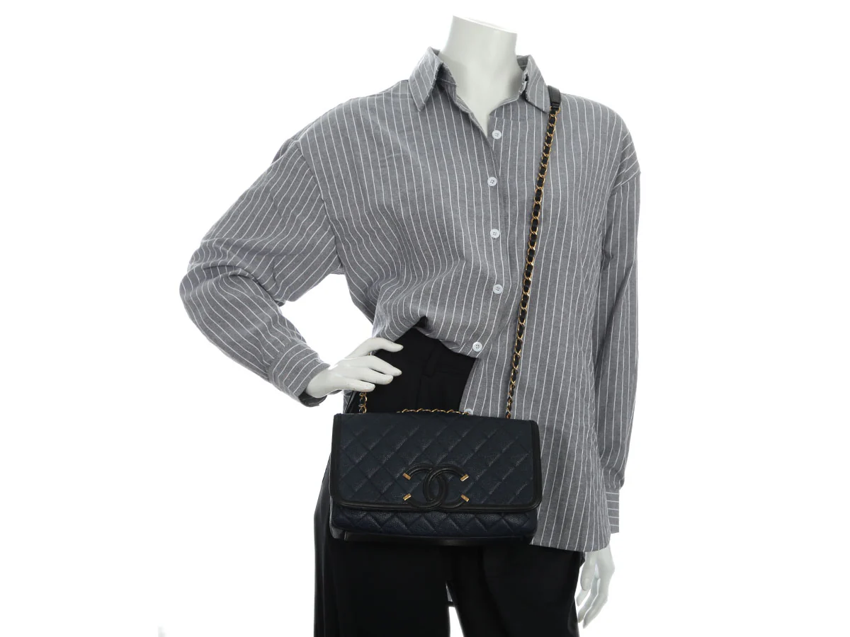 Chanel Medium Navy and Black Quilted Caviar CC Filigree Flap - Image 9