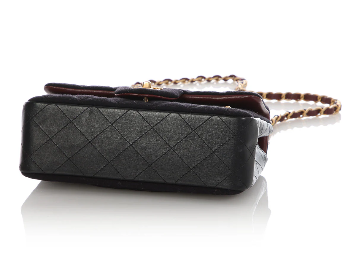 Chanel Mini Dark Navy Quilted Felt Paris-Hamburg Charms Rectangular Flap - Image 7