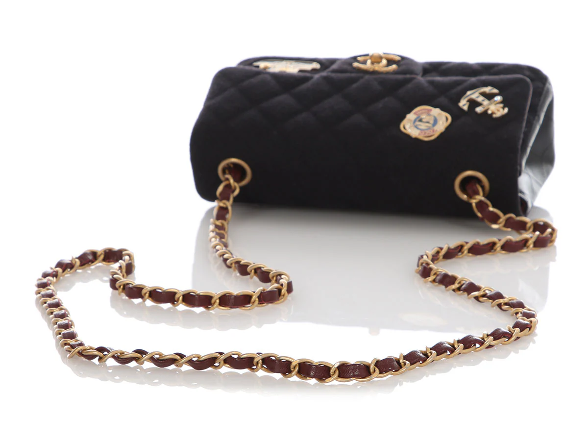 Chanel Mini Dark Navy Quilted Felt Paris-Hamburg Charms Rectangular Flap - Image 8