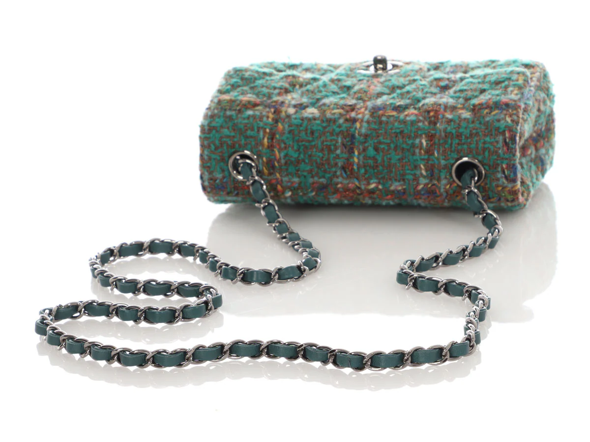 Chanel Mini Green Tweed Classic - Image 9