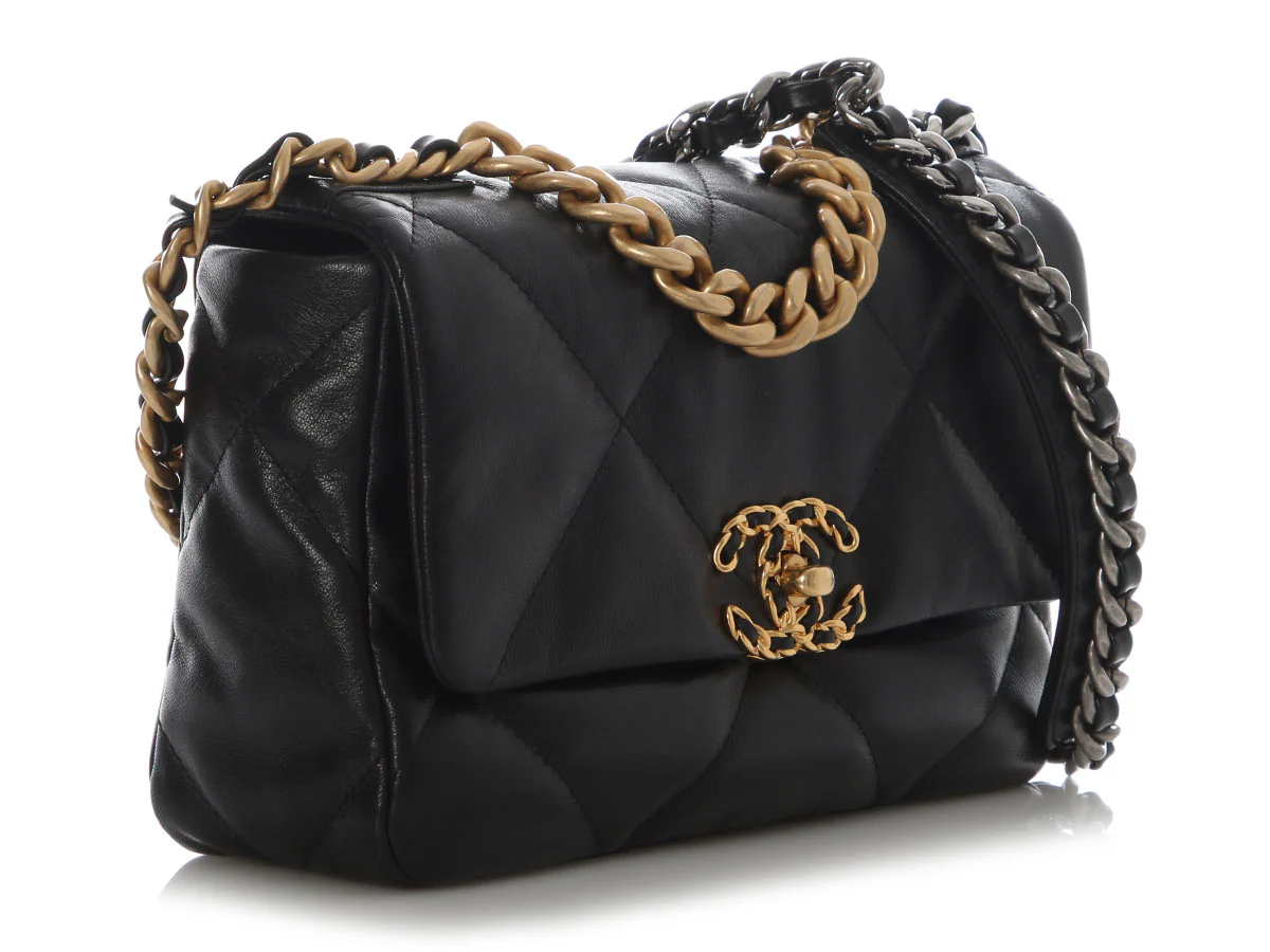 Chanel Small Black Quilted Calfskin 19 Flap - Image 6