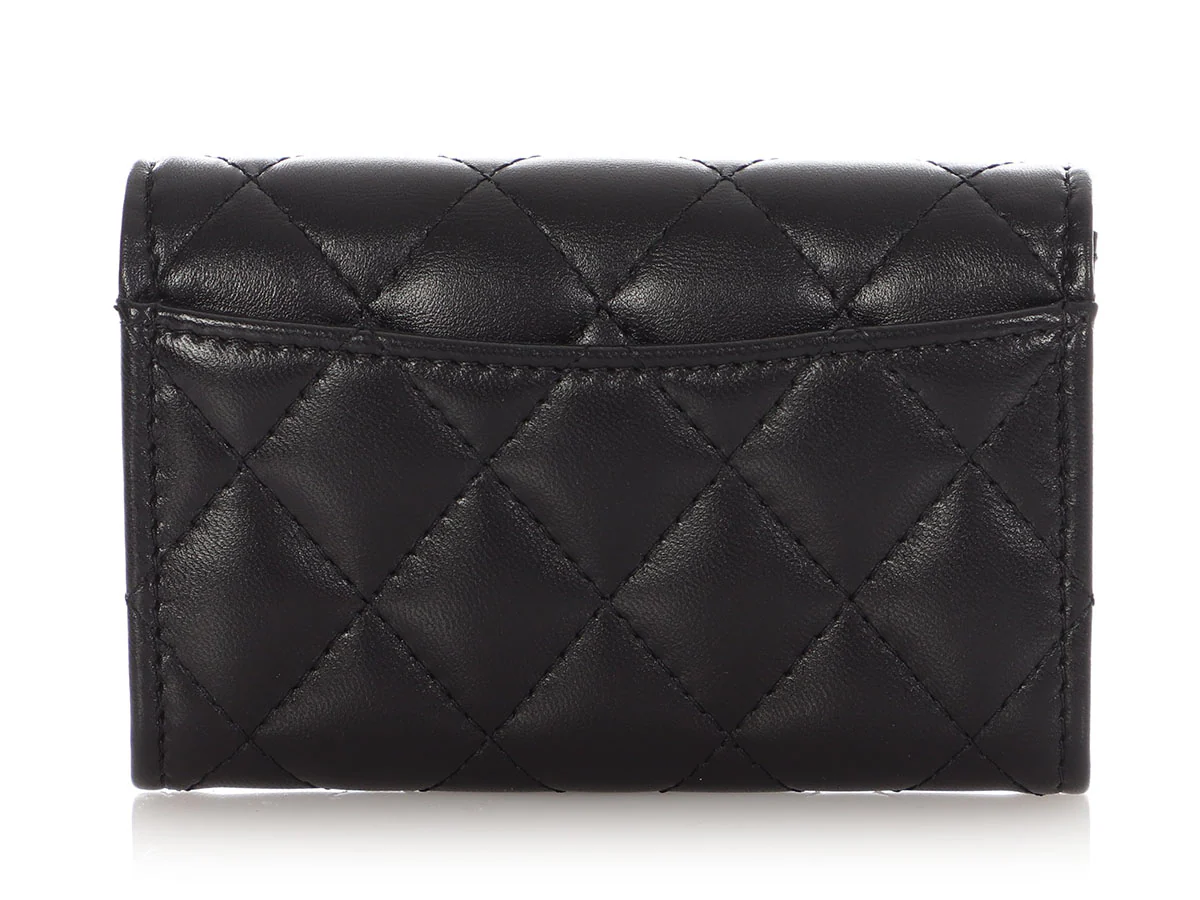 Chanel So Black Quilted Lambskin Flap Card Holder - Image 4
