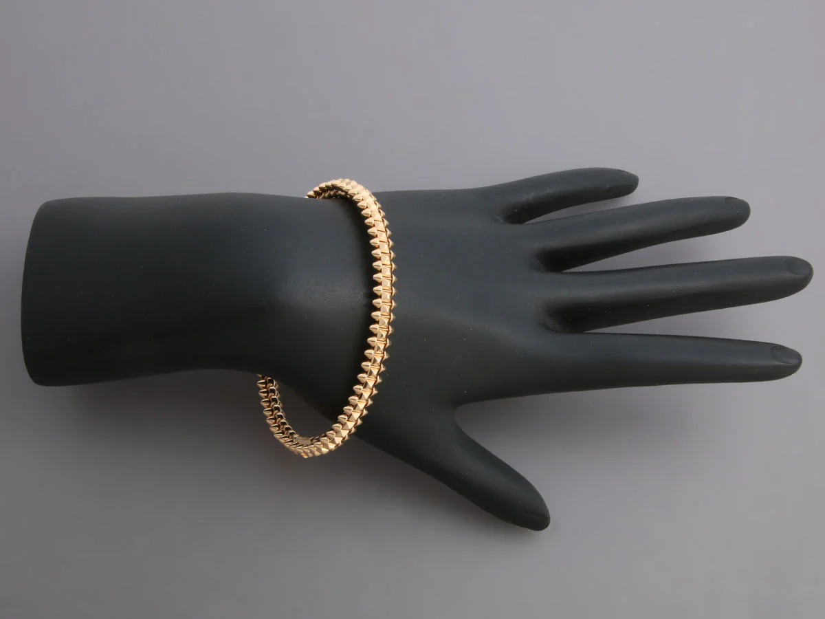 Cartier 18K Rose Gold Clash de Cartier Bracelet 17 - Image 6