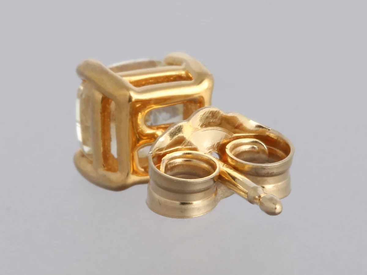 18K Yellow Gold 1.07-Carat Radiant Yellow Diamond Studs - Image 4