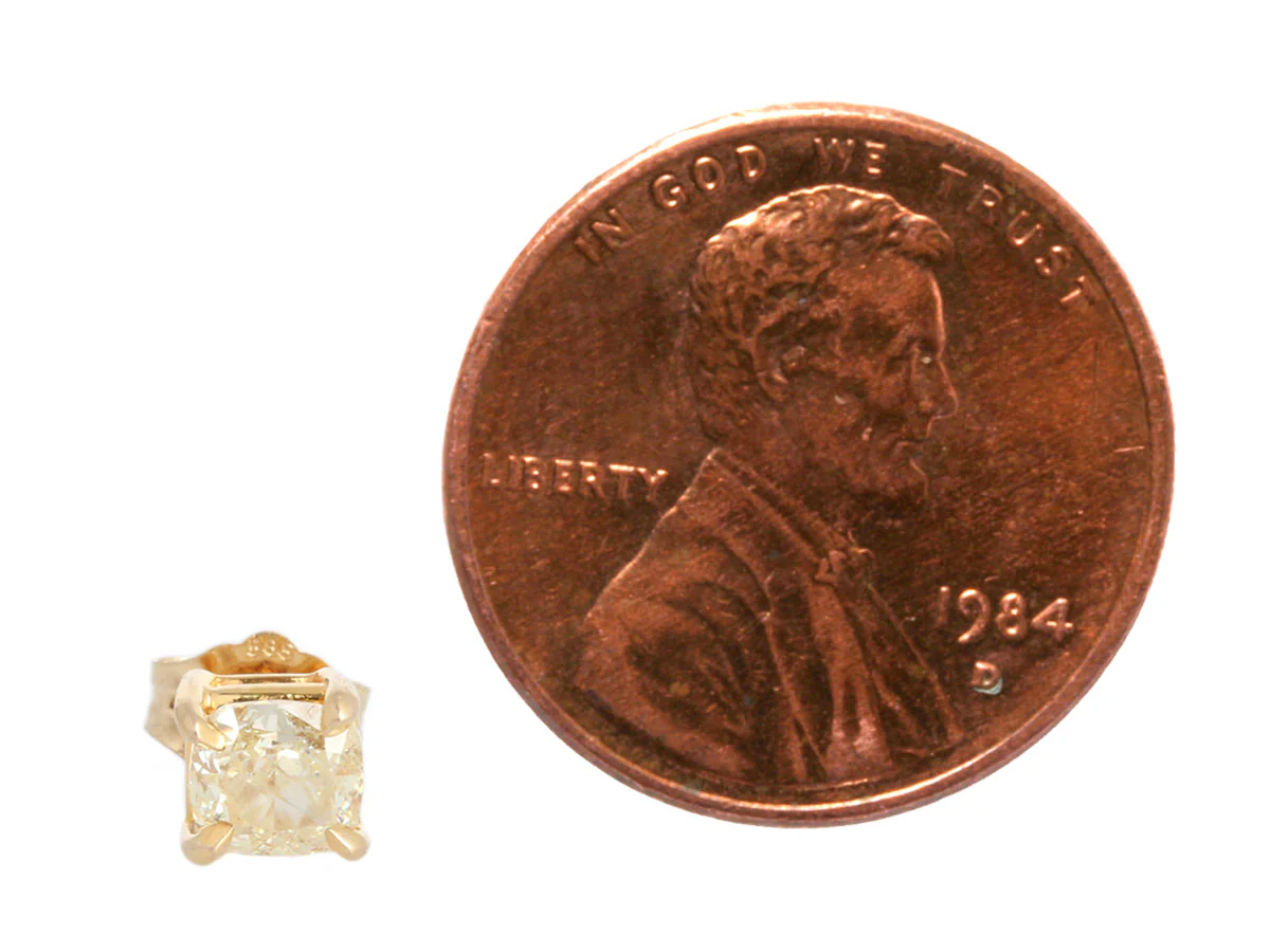 18K Yellow Gold 1.07-Carat Radiant Yellow Diamond Studs - Image 5