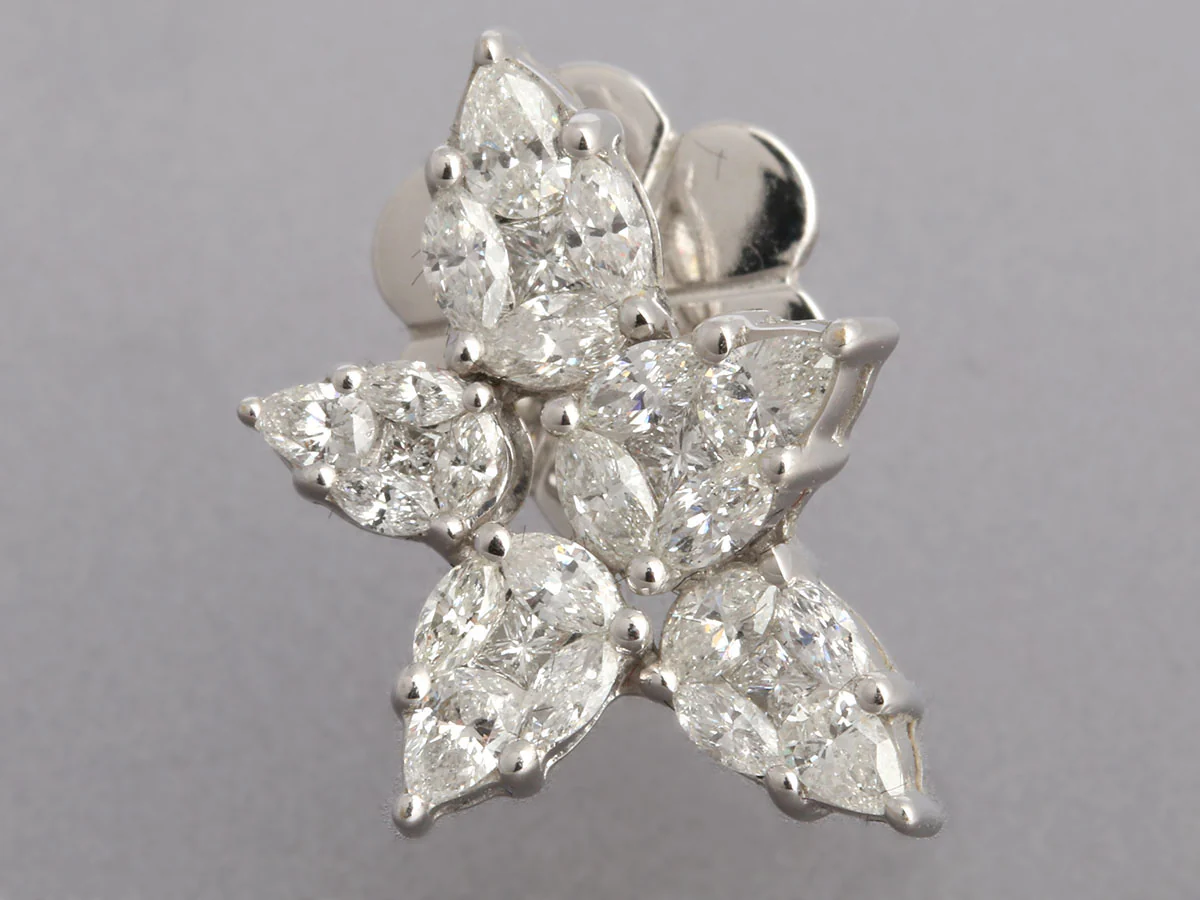 18K White Gold Diamond Flower Earrings - Image 2