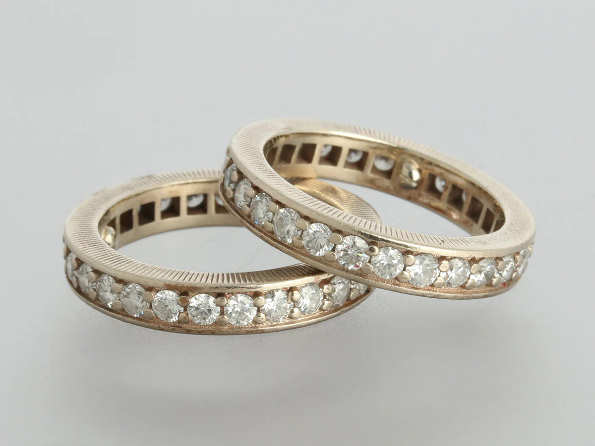 14K White Gold 2.5-Carat Diamond Eternity Band Set - Image 3