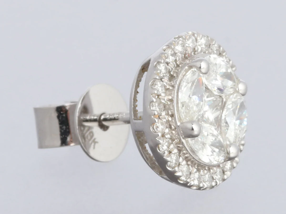 18K White Gold 0.80-Carat Diamond Cluster Earrings - Image 3