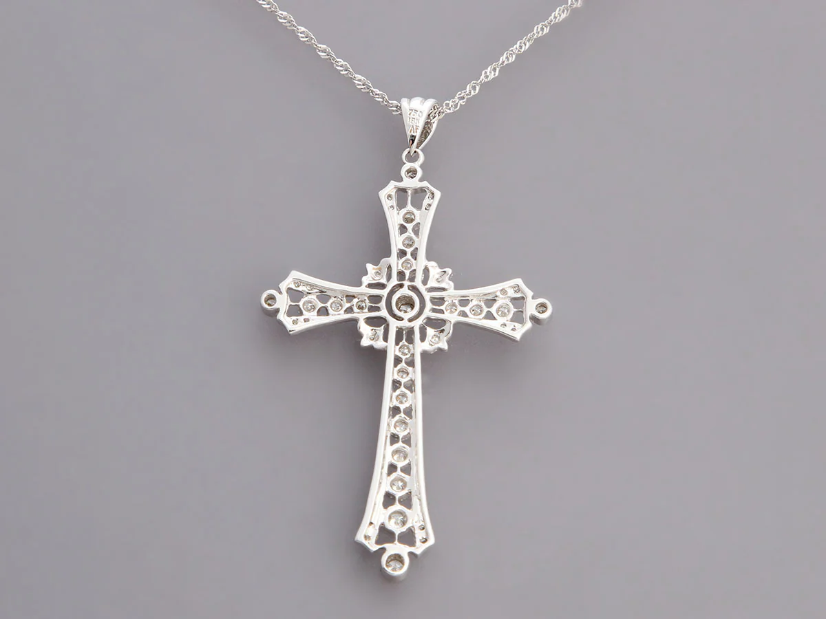 18K White Gold Diamond Cross Necklace - Image 3