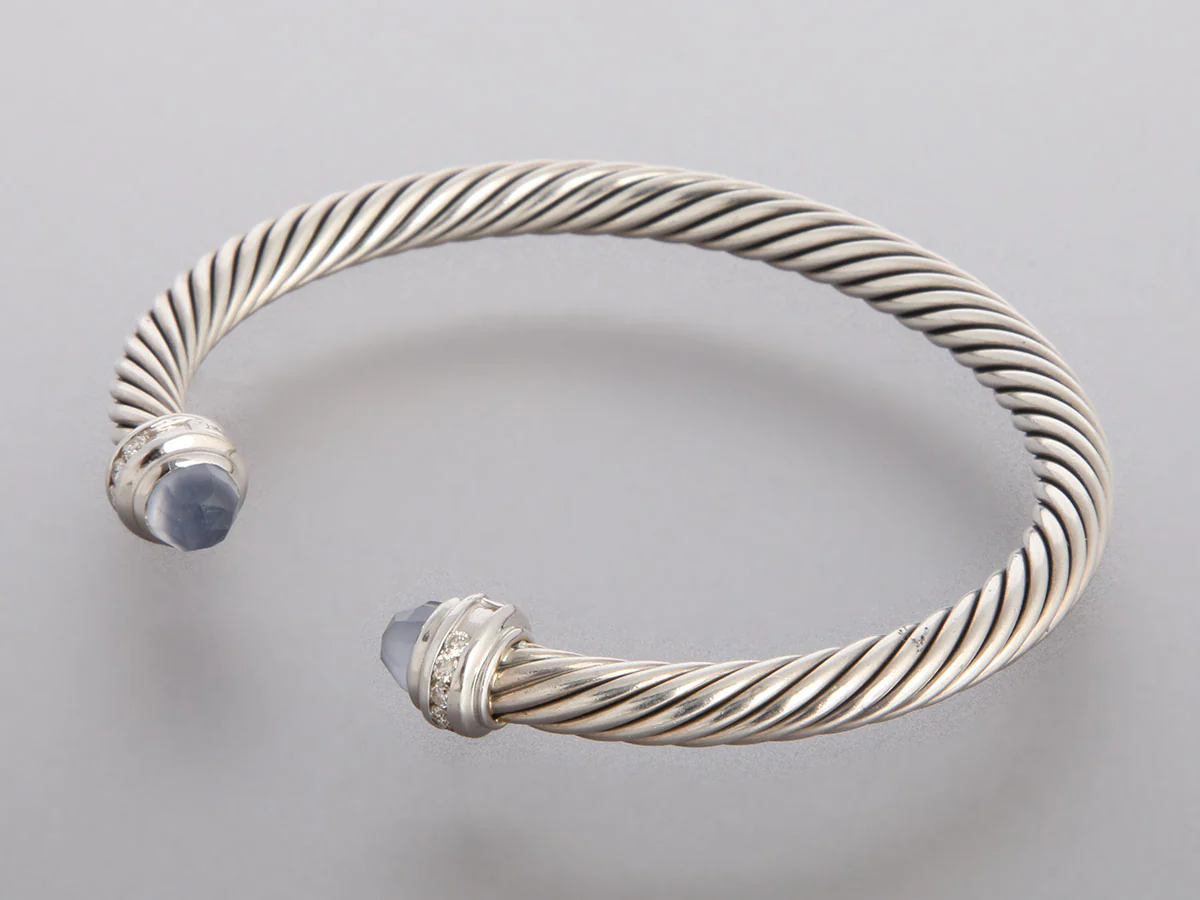 David Yurman Chalcedony and Diamond Cable Classic Bracelet - Image 3