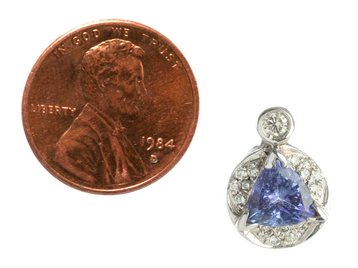 18K White Gold Trillion-Cut Tanzanite Earrings - Image 5