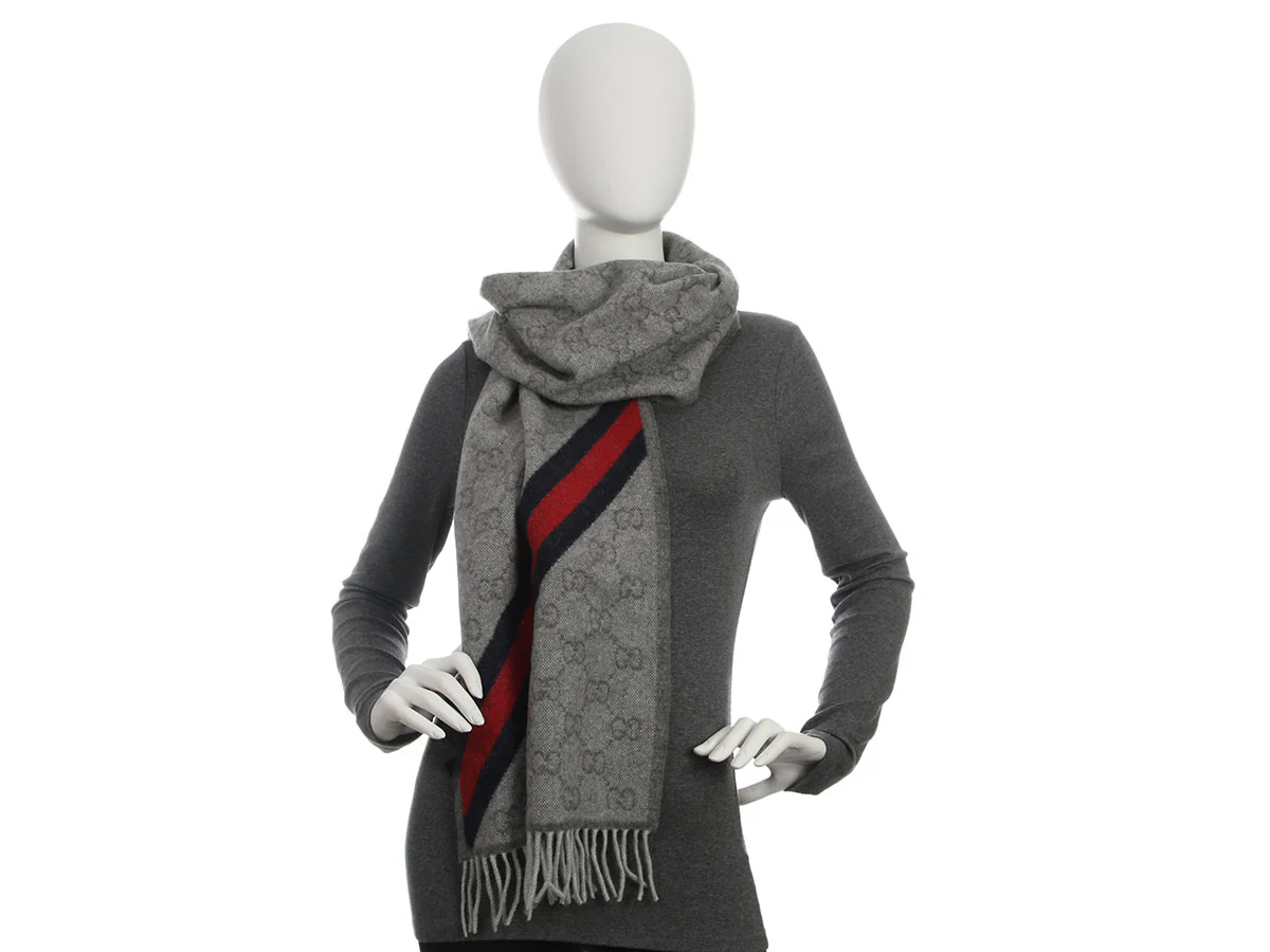 Gucci Gray GG Web Scarf - Image 3